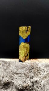 This image portrays Case for Dynavap - Cottonwood/Resin Hybrid/Luminescent by Dovetail Woodwork.