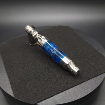 This image portrays Vong(i) Custom Sleeve-Black/Blue Spider Sleeve by Dovetail Woodwork.