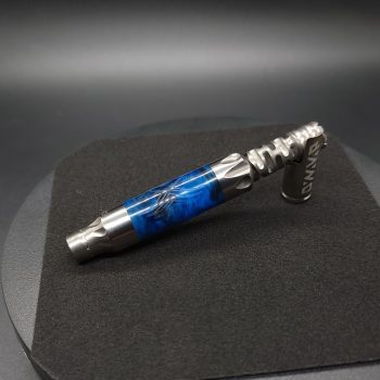 This image portrays Vong(i) Custom Sleeve-Black/Blue Spider Sleeve by Dovetail Woodwork.