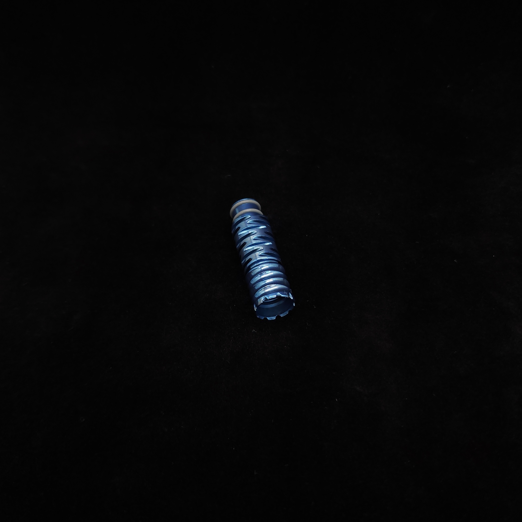 This image portrays Dynavap Omni Tip-Anodized(Blue) by Dovetail Woodwork.