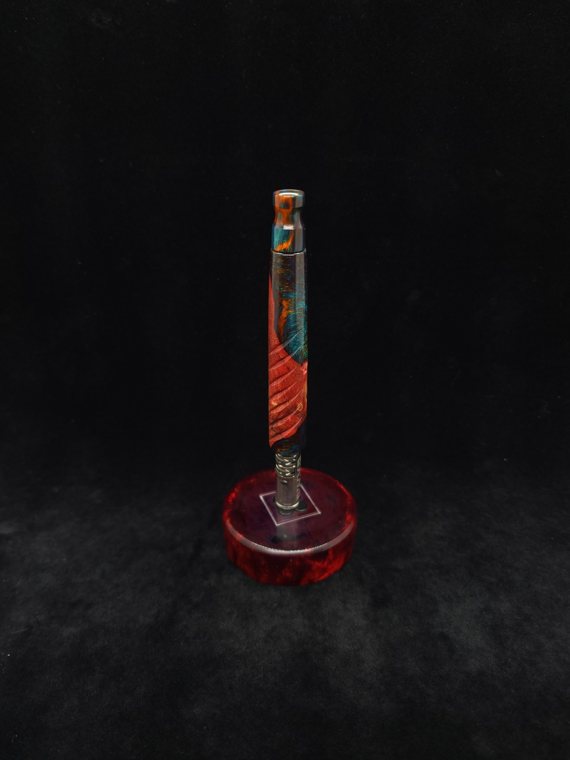 This image portrays Reaper XL Dynavap Stem/Burl Wood Hybrid+(2) Matching Mouthpieces by Dovetail Woodwork.