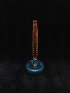 This image portrays Reaper XL Dynavap Stem/Tuscan Rosewood + Matching Mouthpiece by Dovetail Woodwork.