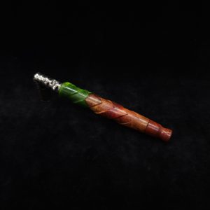 This image portrays V-7 Dynavap XL Hybrid Stem/Manzanita Burl + Matching Mouthpiece by Dovetail Woodwork.