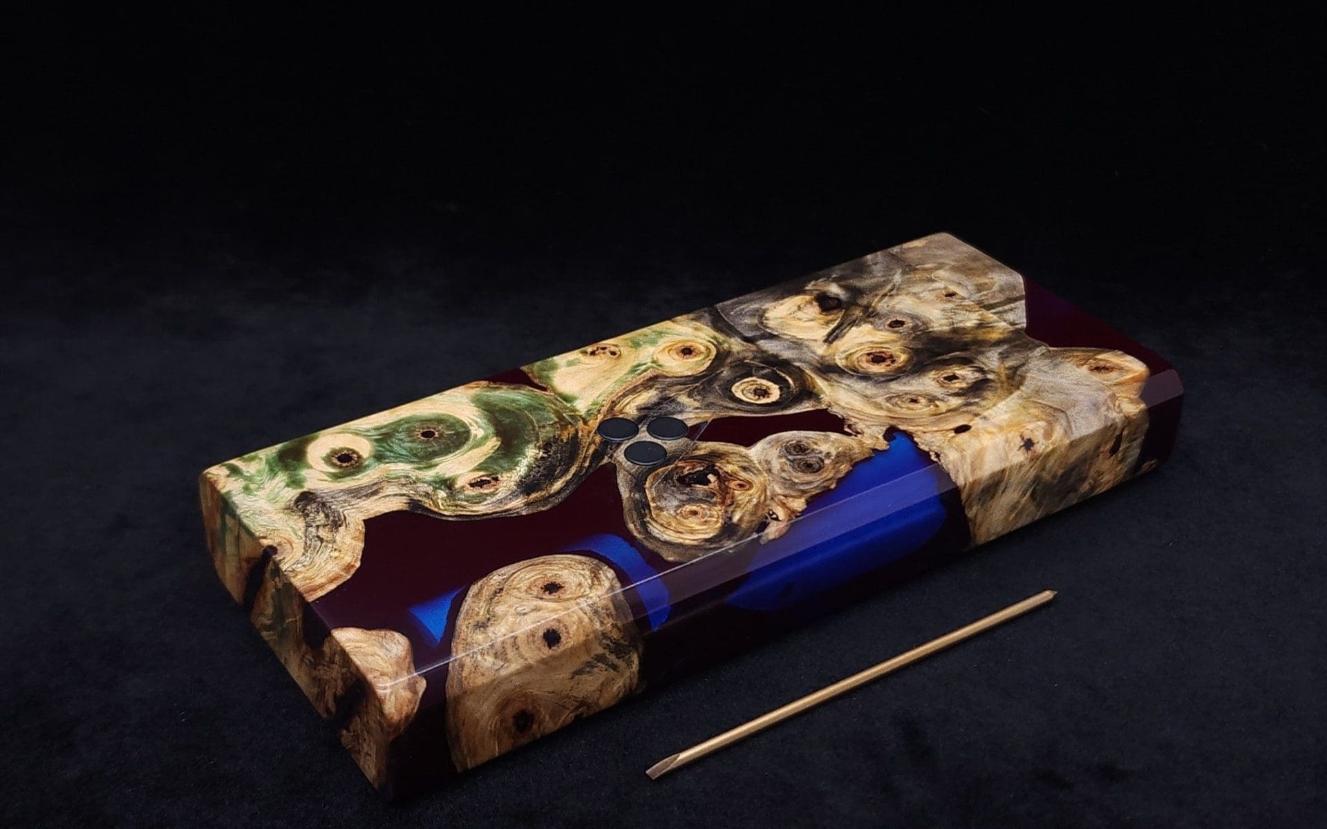 This image portrays Dynavap Device/Material Storage Case-Buckeye Burl Hybrid (XL) by Dovetail Woodwork.