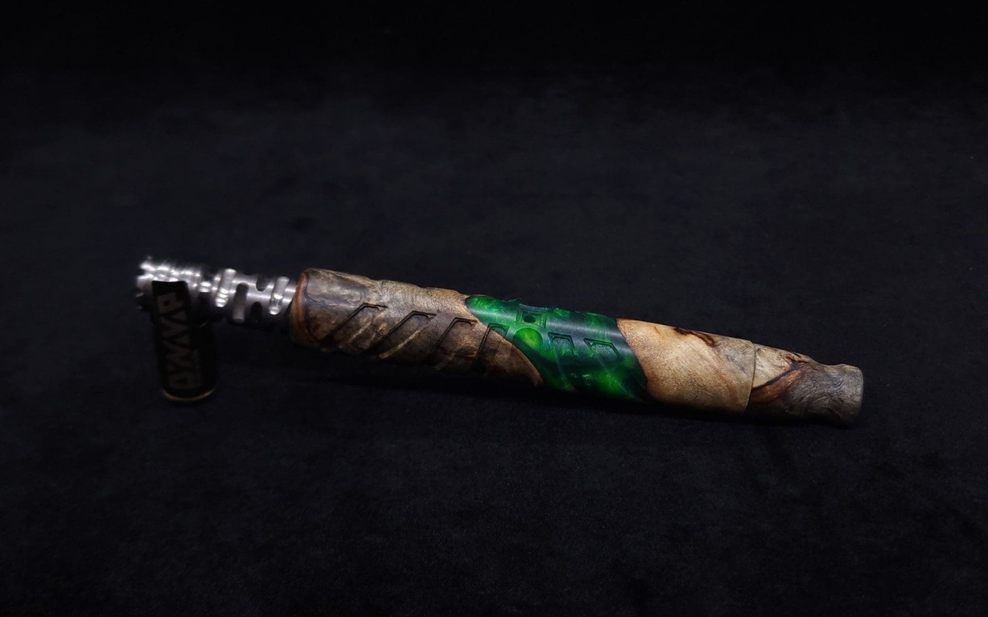 This image portrays Cascades Dynavap XL Burl Hybrid Stem + Book-Matched M.P.-NEW/2025 by Dovetail Woodwork.